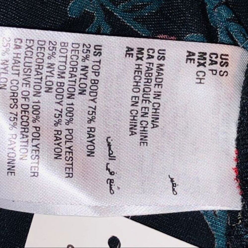 INC Velvet burnout sleep short black floral Small - Picture 8 of 8